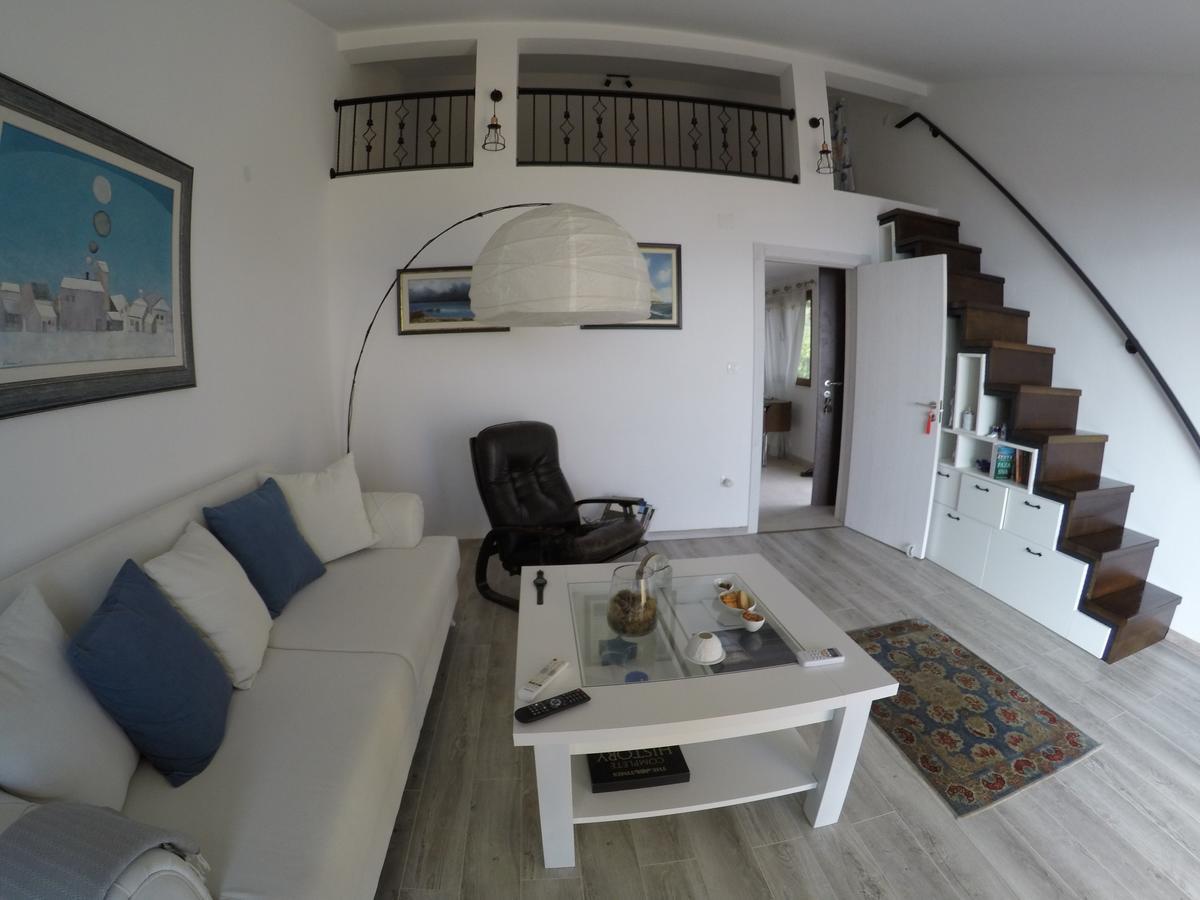 Loft Infinity Apartment Petrovac Exterior photo